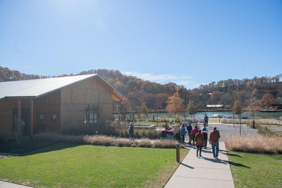11.10.2023.Voluntergardenlunch-2304.jpg