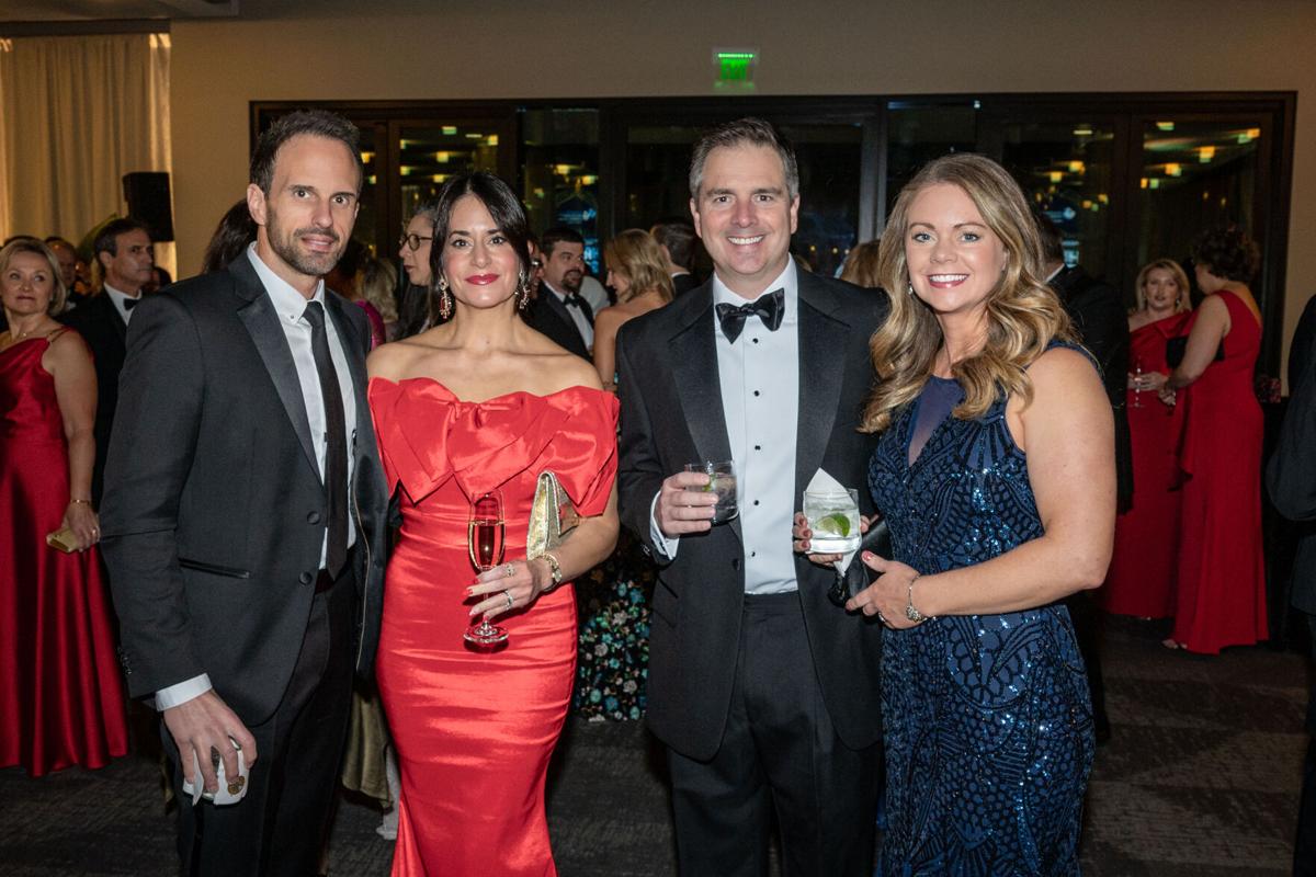 HeartGala-8097.jpg
