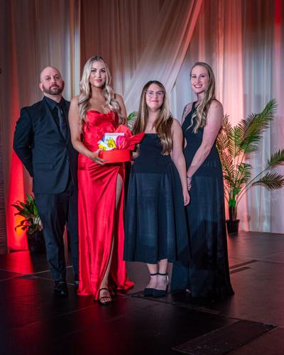 HeartGala-9046.jpg