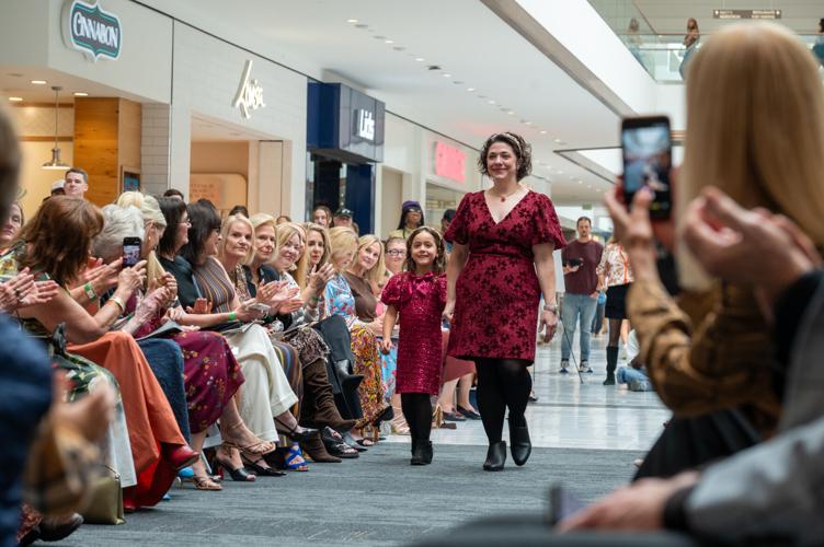 BranchingOutFashionShow-7000.jpg
