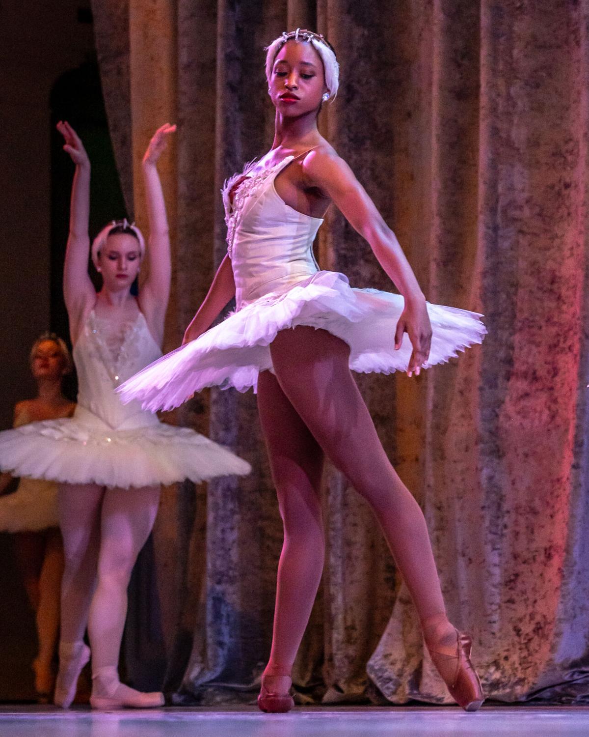 BalletBall-0160.jpg