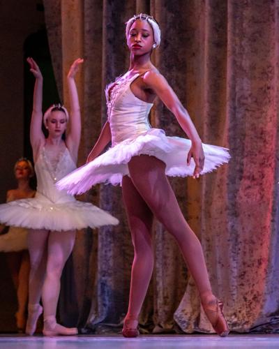 BalletBall-0160.jpg