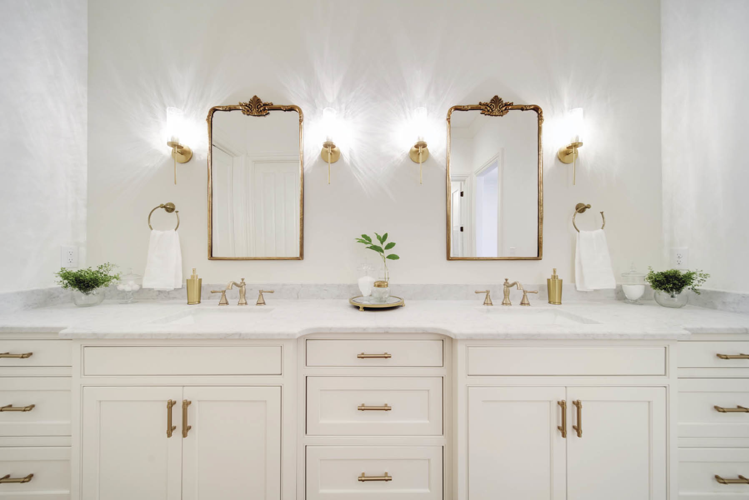 Homes of Distinction: 501 Murfreesboro Road