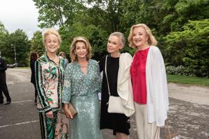 SwanBallPatrons-5609.jpg