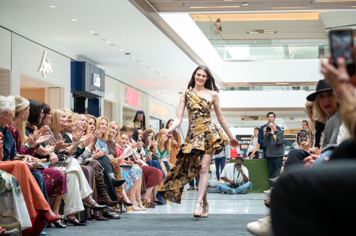 BranchingOutFashionShow-7120.jpg