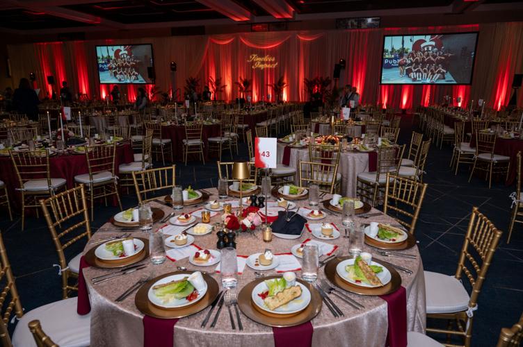 HeartGala-8928.jpg