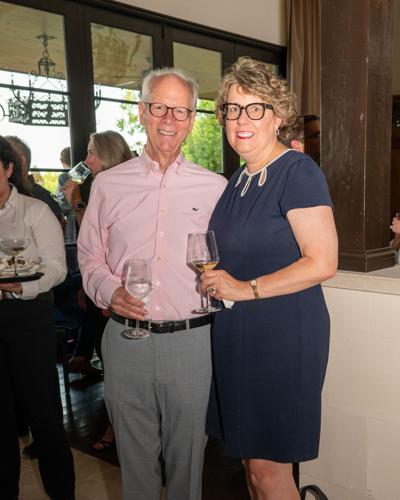 BroadwayBrunchPatrons-1613.jpg