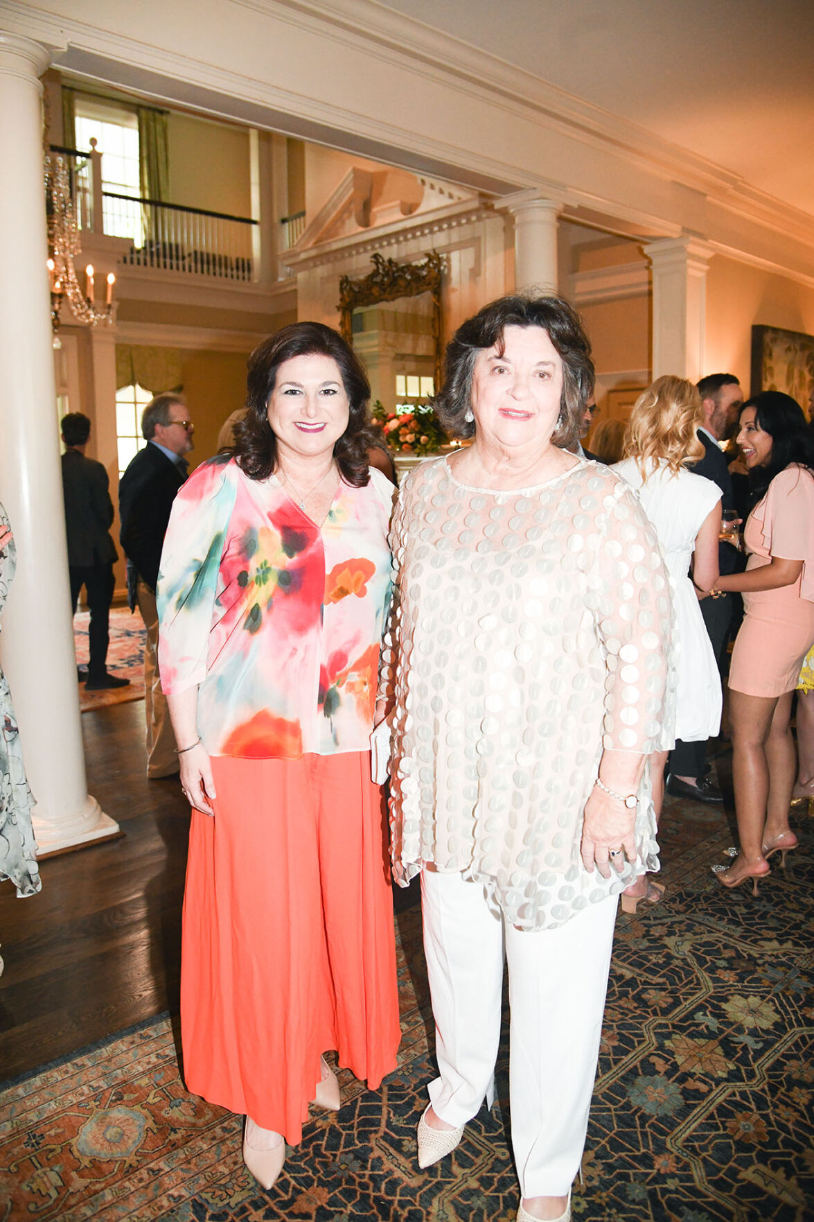 5.18.2023.SwanBallAuctionParty.Angelina-1881.jpg