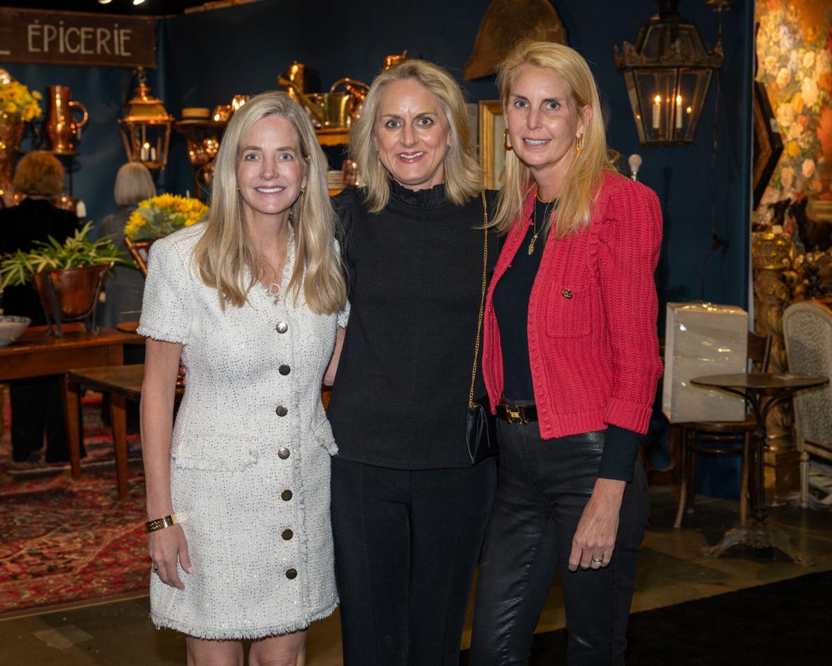 A&G PreviewParty-5219.jpg