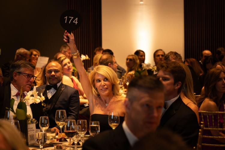 HeartGala-8196.jpg