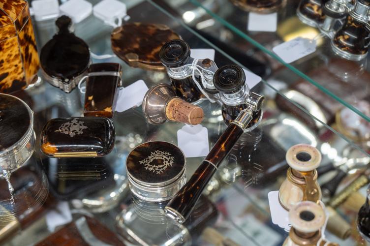 1.9.2025.AntiquesandGardenBourbon-8936.jpg
