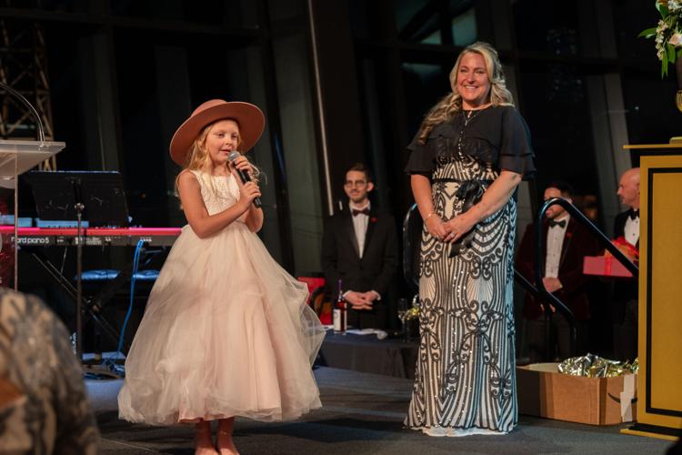 HeartGala-8224.jpg
