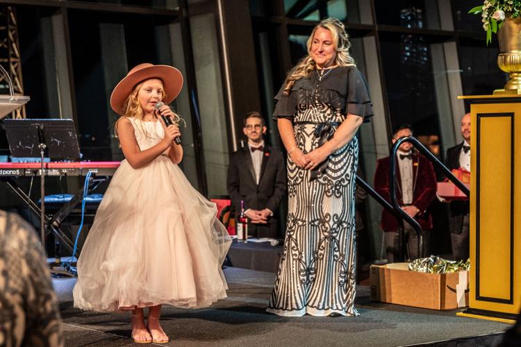 HeartGala-8229.jpg