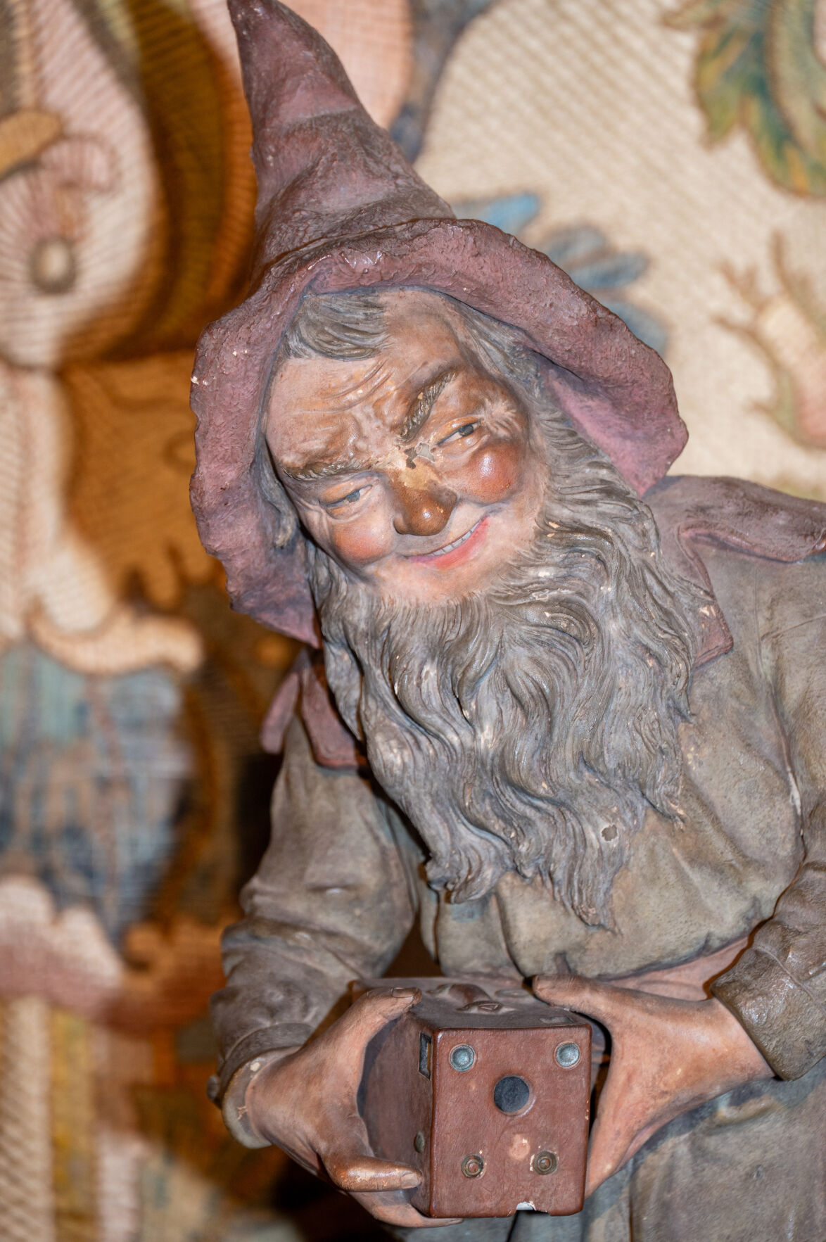 1.9.2025.AntiquesandGardenBourbon-8955.jpg