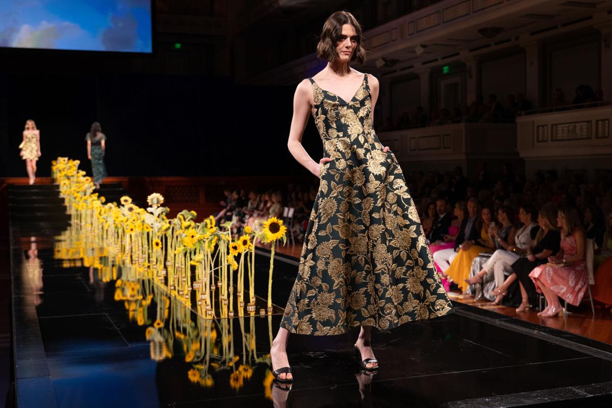 SymphonyFashionShow_0152.jpg