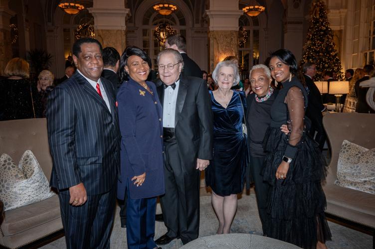 SymphonyPatrons-2802.jpg