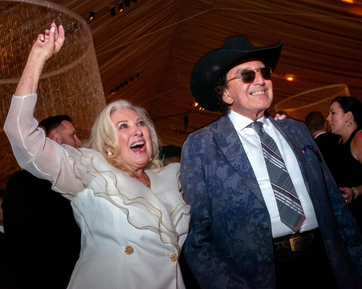 2023HeritageBall-26.jpg