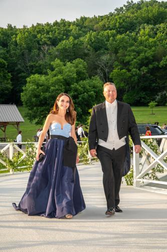 SwanBall26-4760.jpg