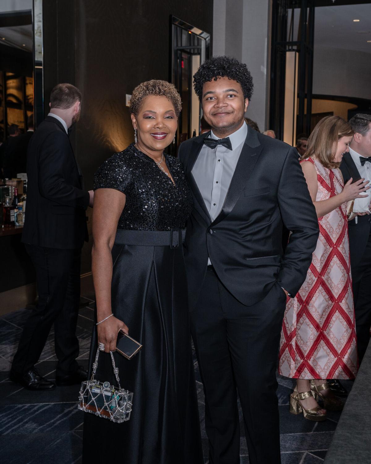 HeartGala-8897.jpg