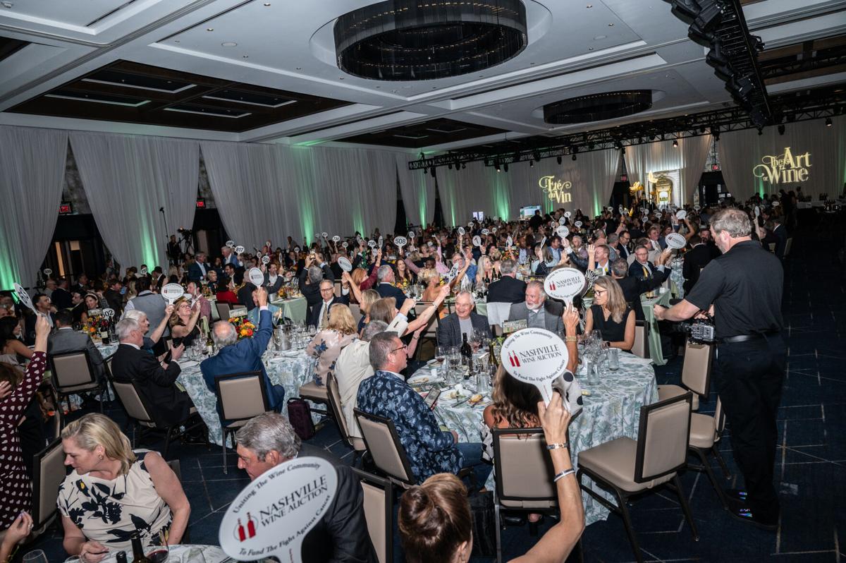L'EteduVinWineAuction-0723.jpg