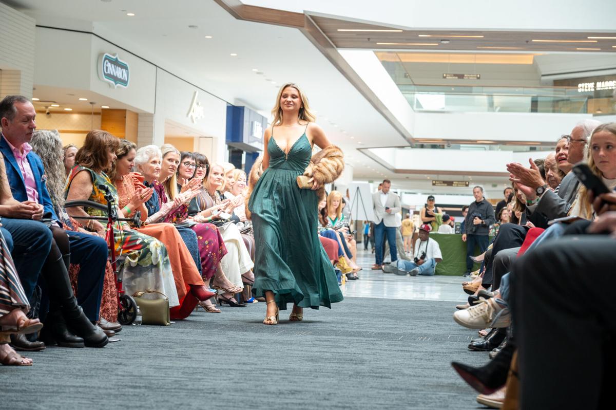 BranchingOutFashionShow-7072.jpg