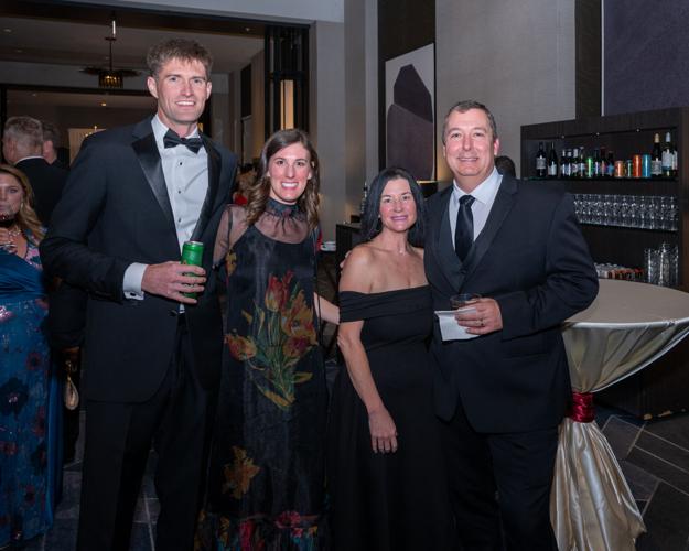 HeartGala-8883.jpg