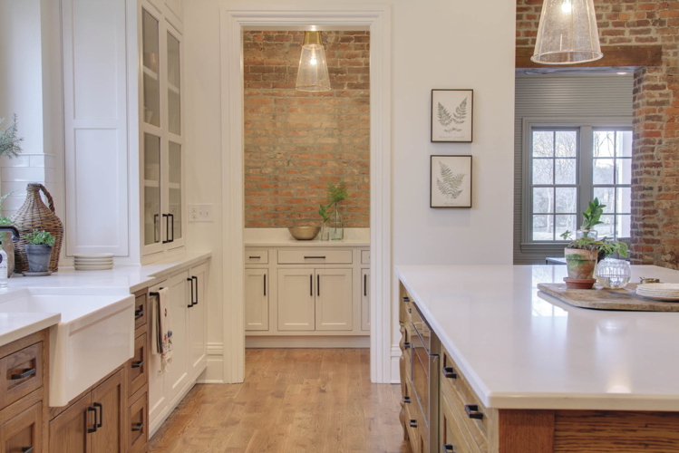 Homes of Distinction: 501 Murfreesboro Road