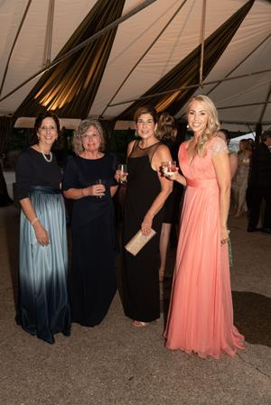 HeritageBall-3666.jpg
