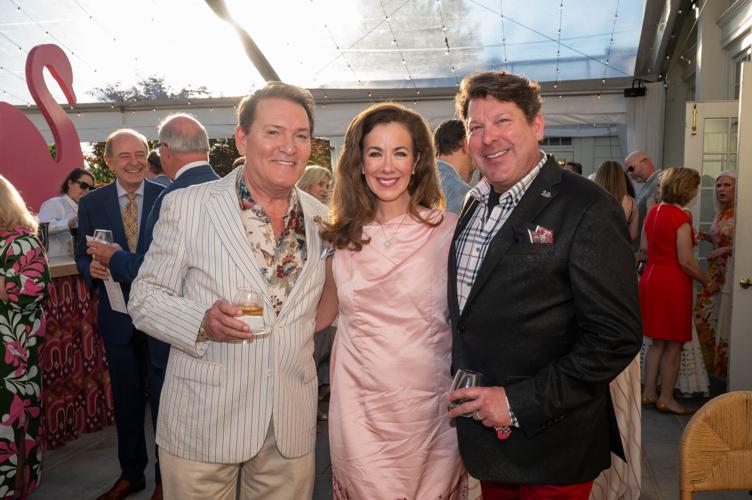 SwanAuctionParty-2030.jpg
