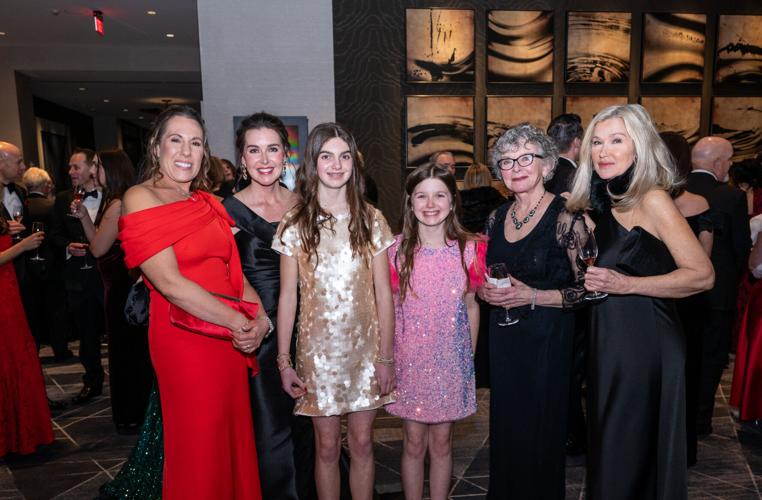 HeartGala-8904.jpg