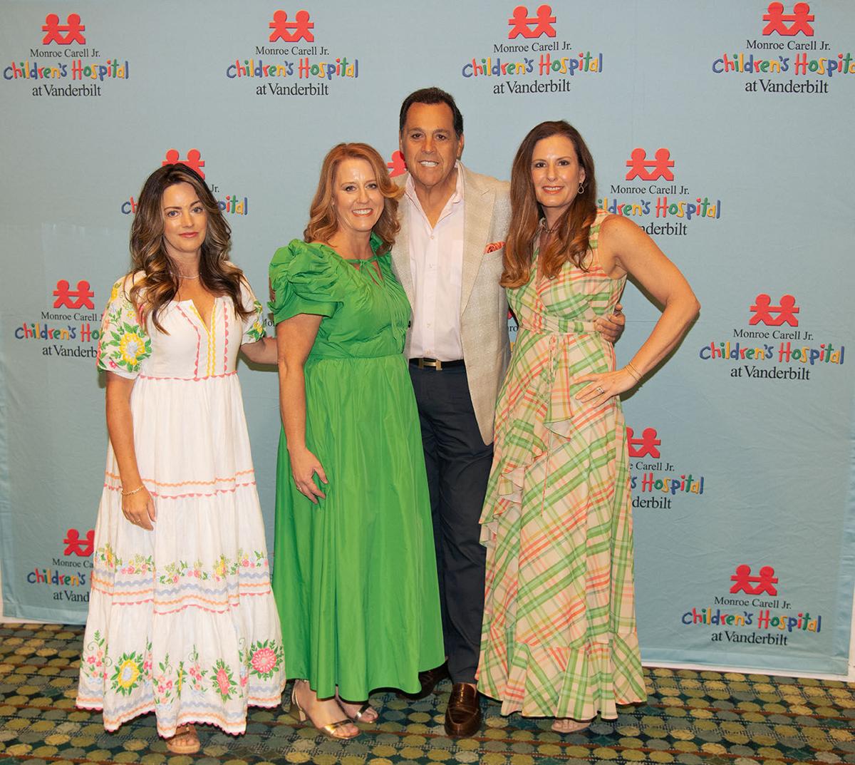 4.3.2023.FriendsandFashion.AngelinaC-5625.jpg