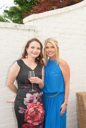 SwanBallAuctionParty-4245.jpg