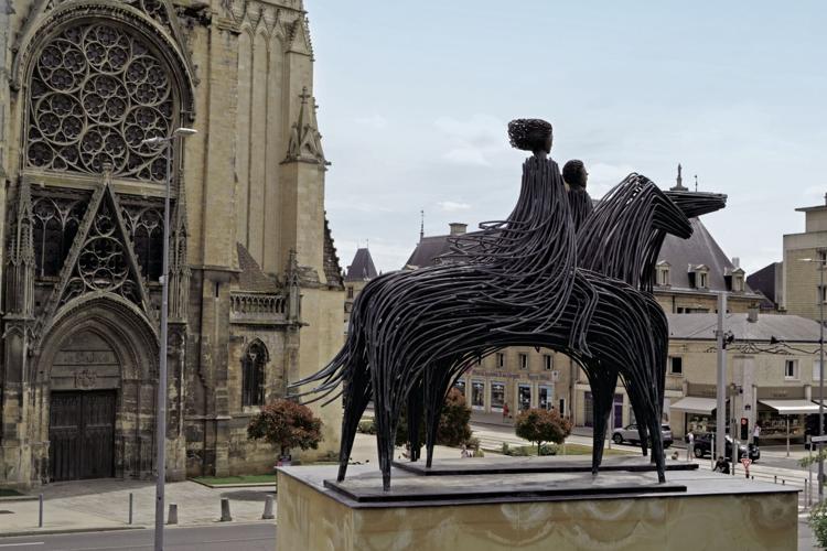 sculpture and St Peter's church.jpg