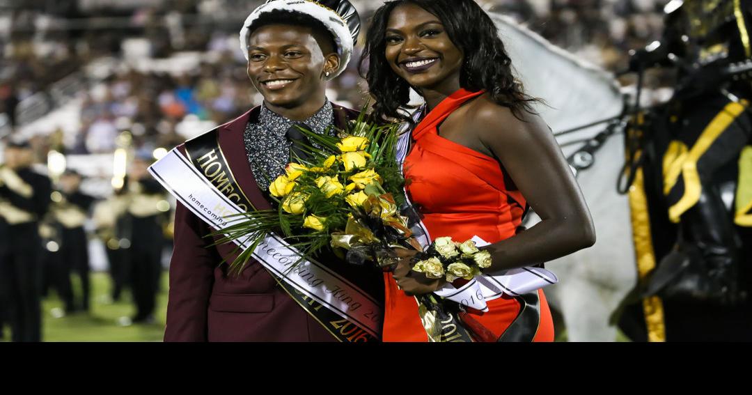 UCF crowns Homecoming Court winners, <span class=tnt-section-tag  no-link>Life</span>