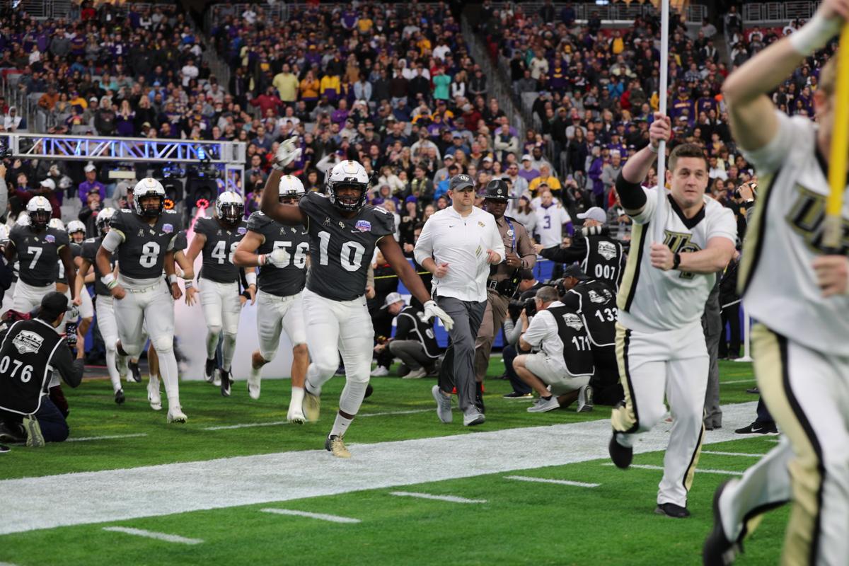 Photos Lsu Ends Ucf S 25 Game Win Streak Wins Fiesta Bowl