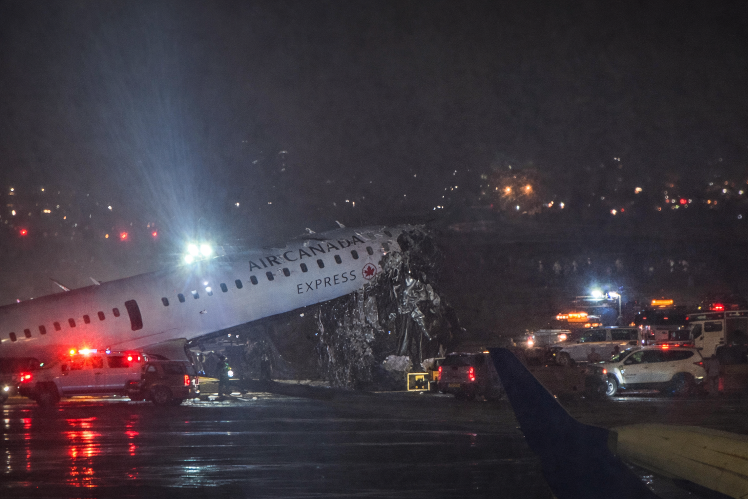 Student among those stranded in LaGuardia airport following collision