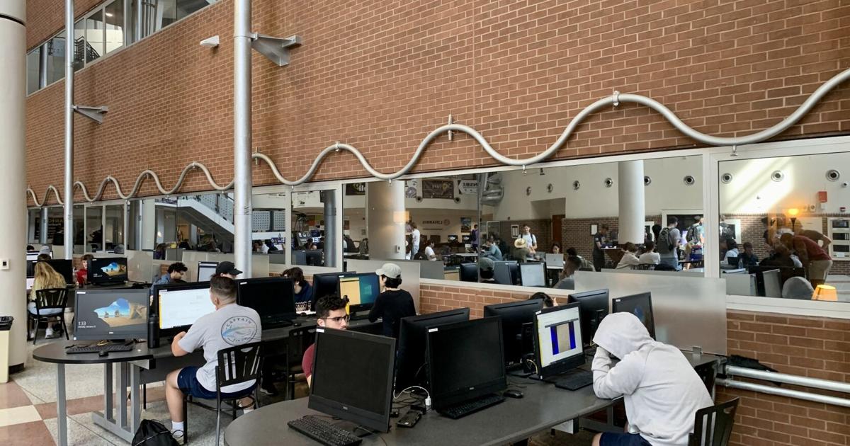 Ucf Tech Commons All UCF students now have access to MATLAB and more | News | The Charge