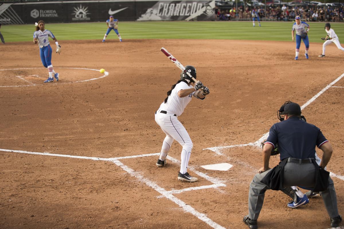 JazmineEsparza_Batting.JPG