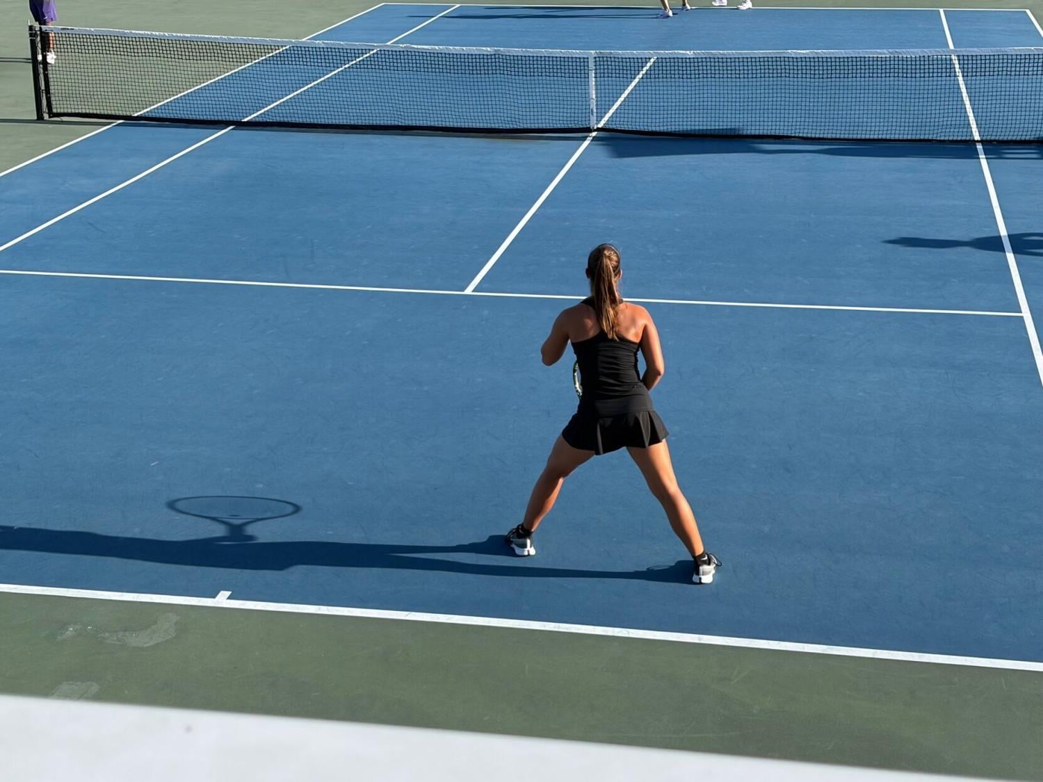 Women's tennis blazes to 4-0 victory over Kansas State, finishing home slate undefeated