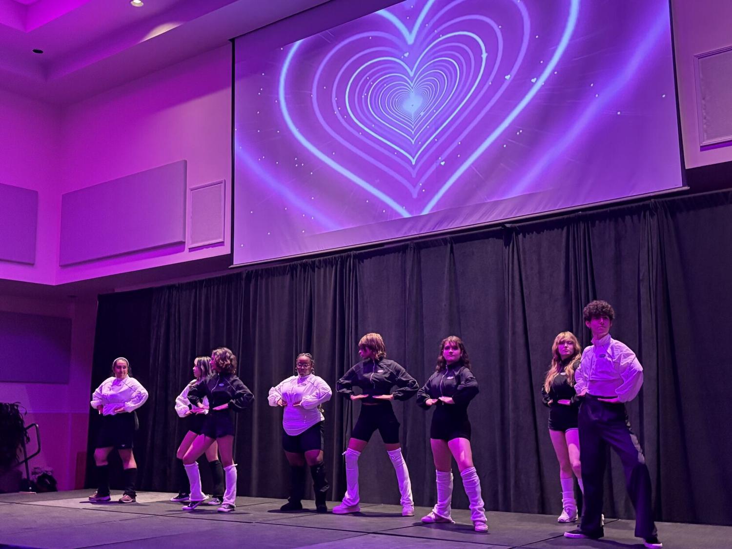 K-pop Knight unites students through music and dance