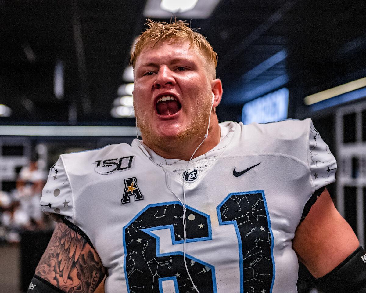 The next big thing? departed UCF offensive lineman seeking to become wrestling star | <span class="tnt-section-tag no-link">Sports</span> | NSM.today