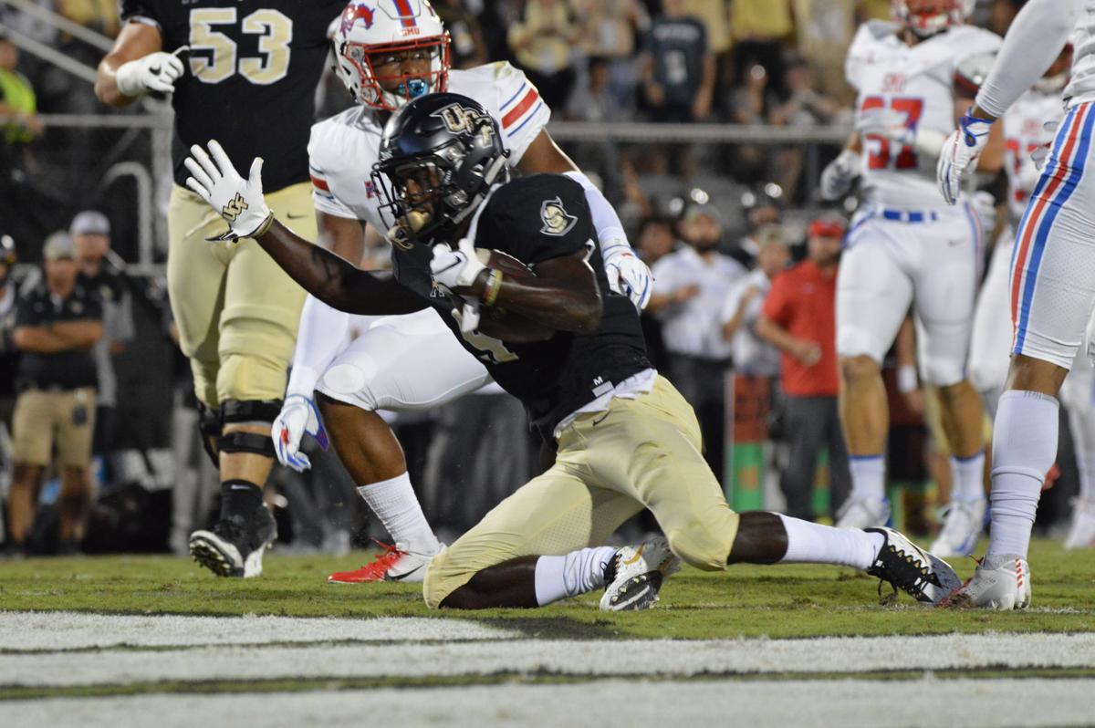 Killins Jr running in endzone MB