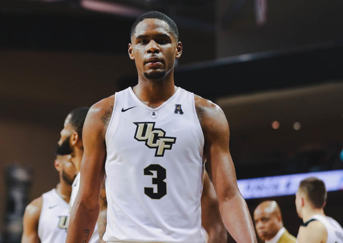 A J Davis Bids Farewell To The Ucf Men S Basketball Program
