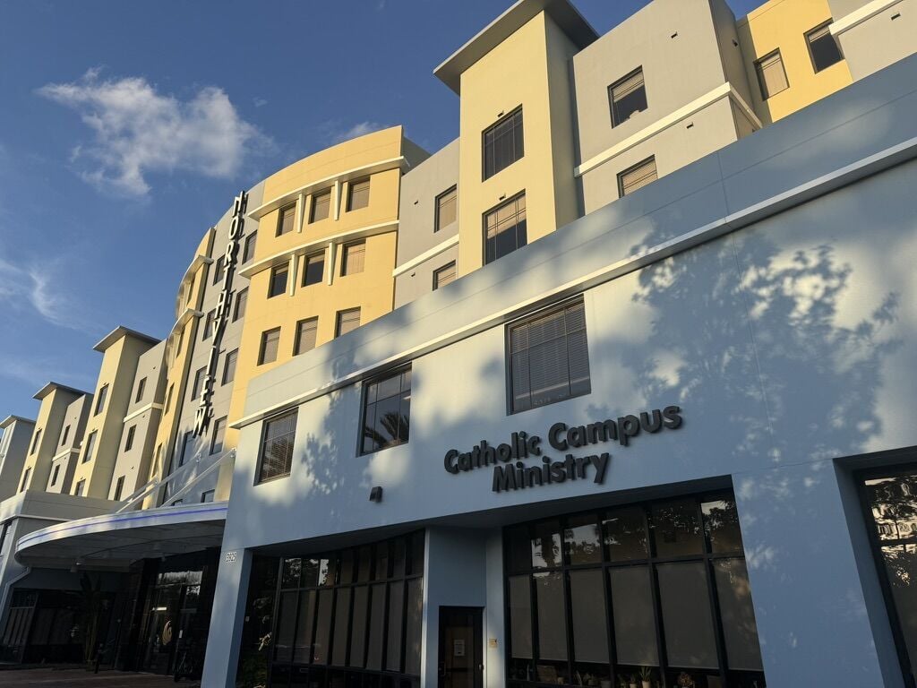 Students react to Trump-Pope feud, AI-generated image of Trump's Jesus-like figure