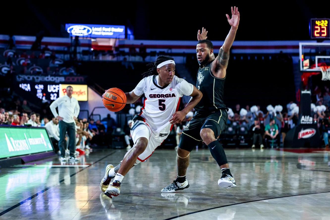 dismantles UCF men's basketball in exhibition game Sports