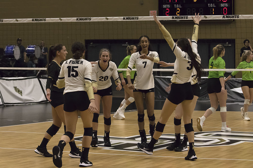 UCF wins its eighth straight game after 3-0 against USF