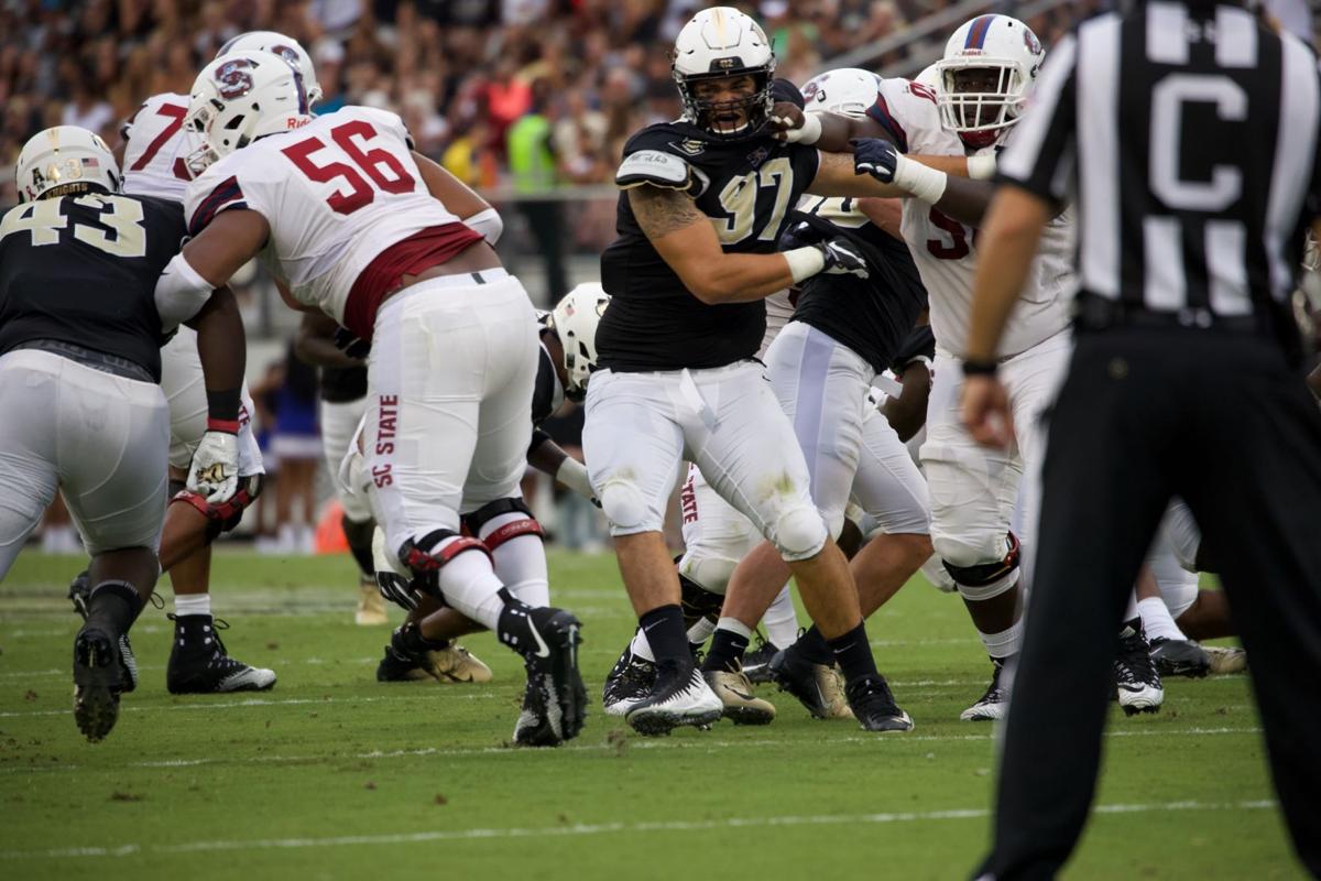 Ucf Knights Shutout South Carolina State 38 0 In Home Opener