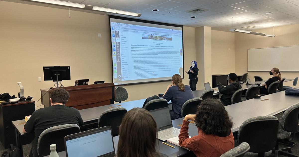 UCF history professor encourages creative learning through course ...