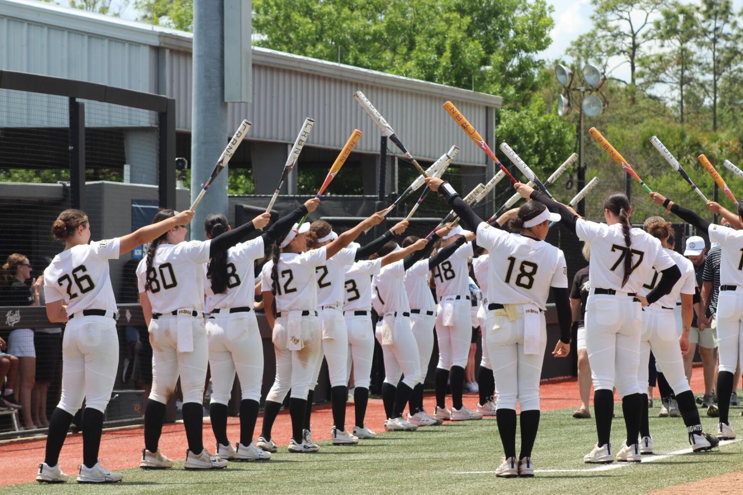 No. 17 softball falls to Kansas 4-2 on Senior Day