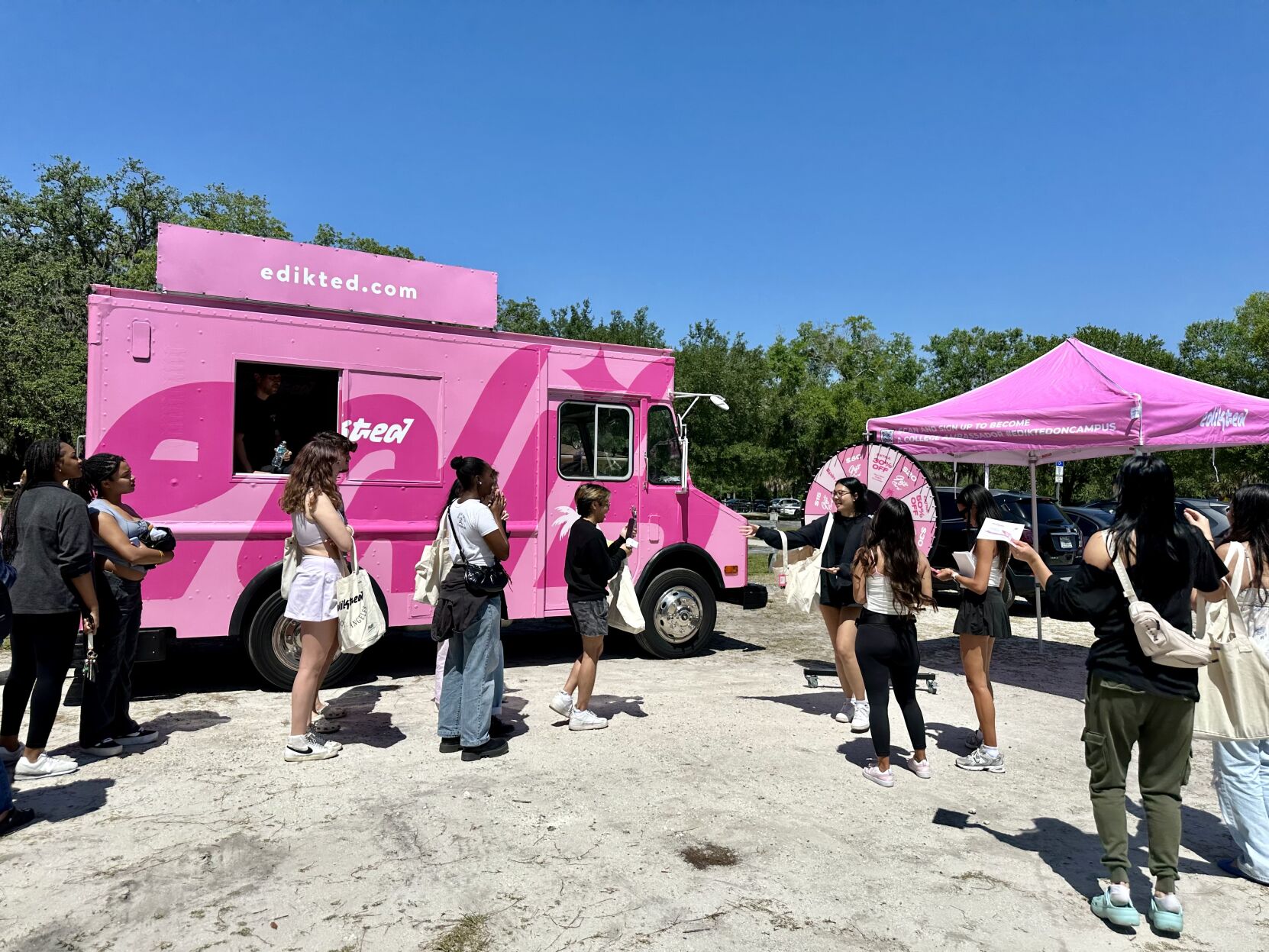 ELLEGARDEN/Bad For Education TOUR LAST … Edikted makes its fourth stop of tour at UCF | <span class